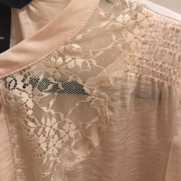 H&M blouse - Picture 3 of 3